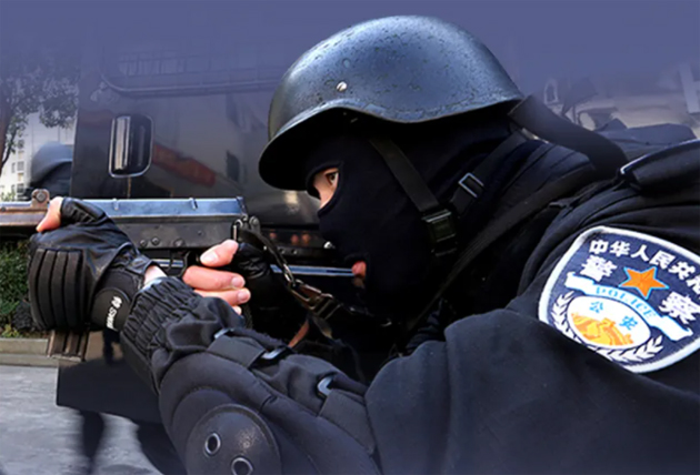 今天，跟著總書(shū)記一起致敬人民警察