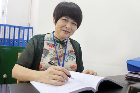 楷模風(fēng)采丨2022年全國五一勞動獎?wù)芦@得者李培珍