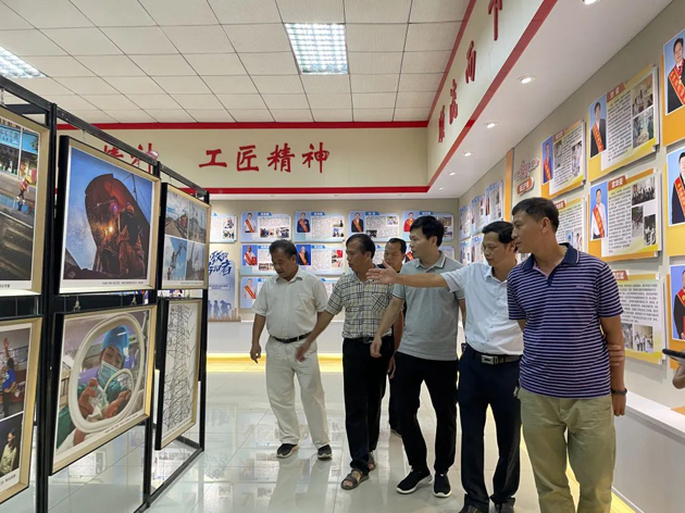 全市職工攝影展開幕，每一張都是超然大片