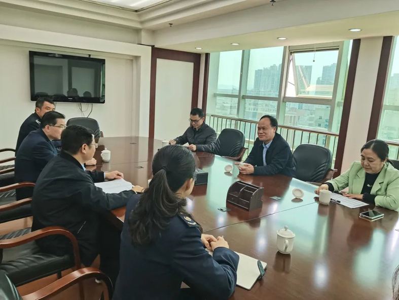 凝共識(shí)聚合力 協(xié)同推進(jìn)2023年工會(huì)經(jīng)費(fèi)稅務(wù)代收工作丨市總工會(huì)、市稅務(wù)局召開稅務(wù)代收工會(huì)經(jīng)費(fèi)工作第一次聯(lián)席會(huì)議