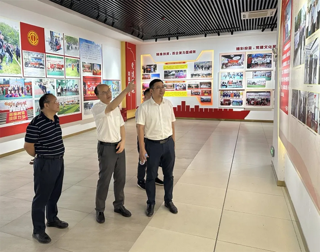 市總工會(huì)調(diào)研組到粵桂合作特別試驗(yàn)區(qū)（梧州）和梧州臨港經(jīng)濟(jì)區(qū)開(kāi)展工會(huì)工作調(diào)研