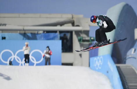 谷愛凌比賽的首鋼園到底是個什么園？中國工人同它一起完成“火”到“冰”的轉(zhuǎn)變