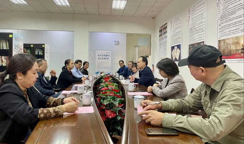 【清廉機關(guān)建設(shè)】梧州市總工會召開清廉機關(guān)清廉家庭建設(shè)集體廉政家訪座談會