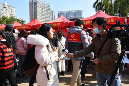 1月31日，梧州市大型戶外招聘活動繼續(xù)進行丨“‘就’在梧州 前‘兔’似錦”春風行動專項招聘會等你來
