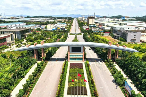 生產(chǎn)線上不停工　力爭新春“開門紅”丨梧州市不少重大項(xiàng)目重點(diǎn)企業(yè)春節(jié)假期開足馬力施工生產(chǎn)