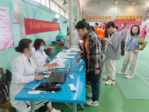 萬秀區(qū)總工會開展2025年新就業(yè)形態(tài)勞動者群體免費體檢活動